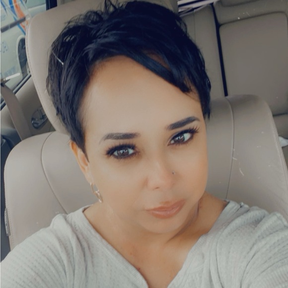 Meet your seller/buyer - Picture 3 of 12